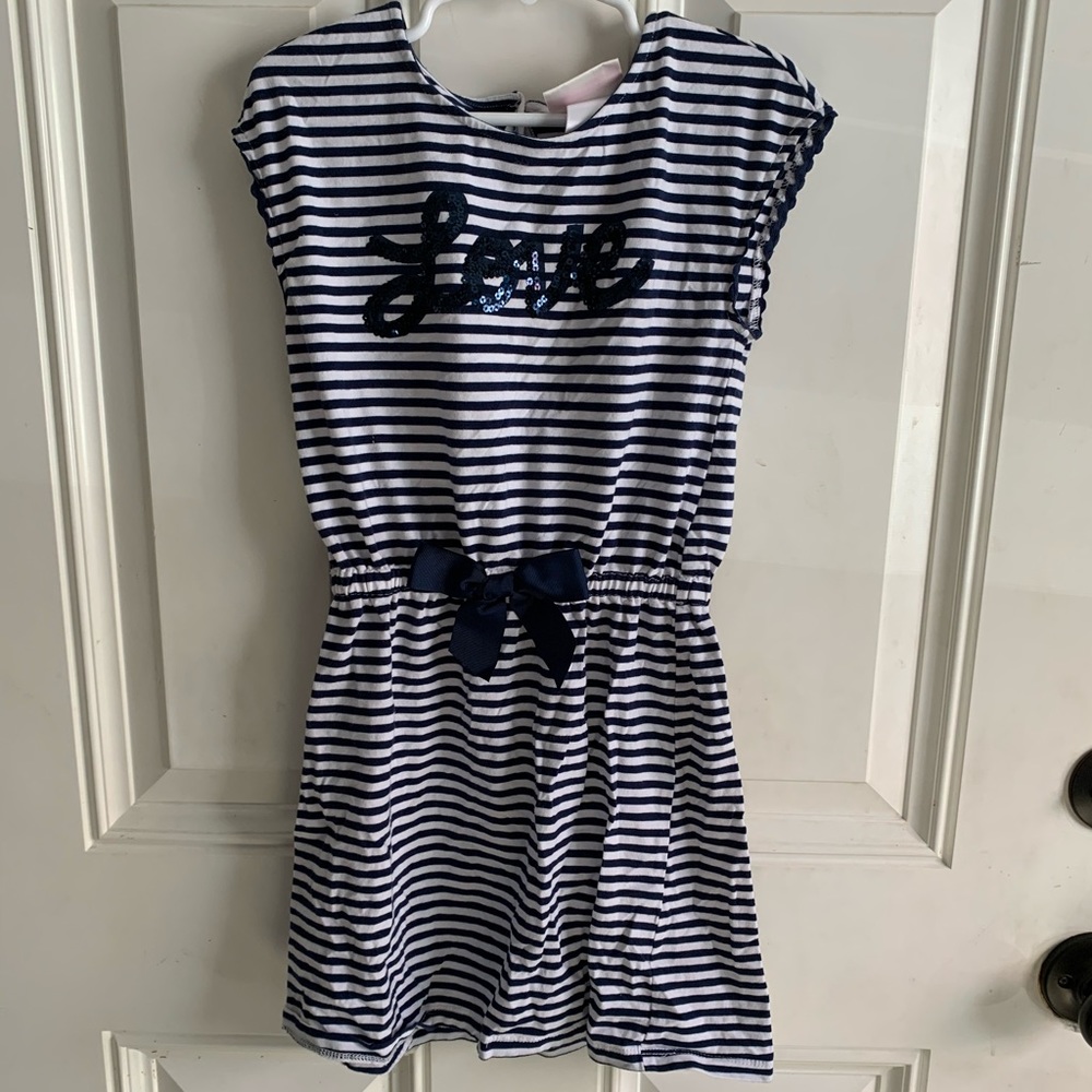 Girls dress